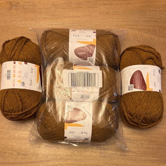 Hue + Me Yarn (Set of 5) - NWT - Picture 2 of 9